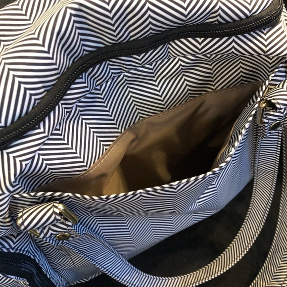 JuJuBe Baby Maternity Nursing Bag - Picture 7 of 11